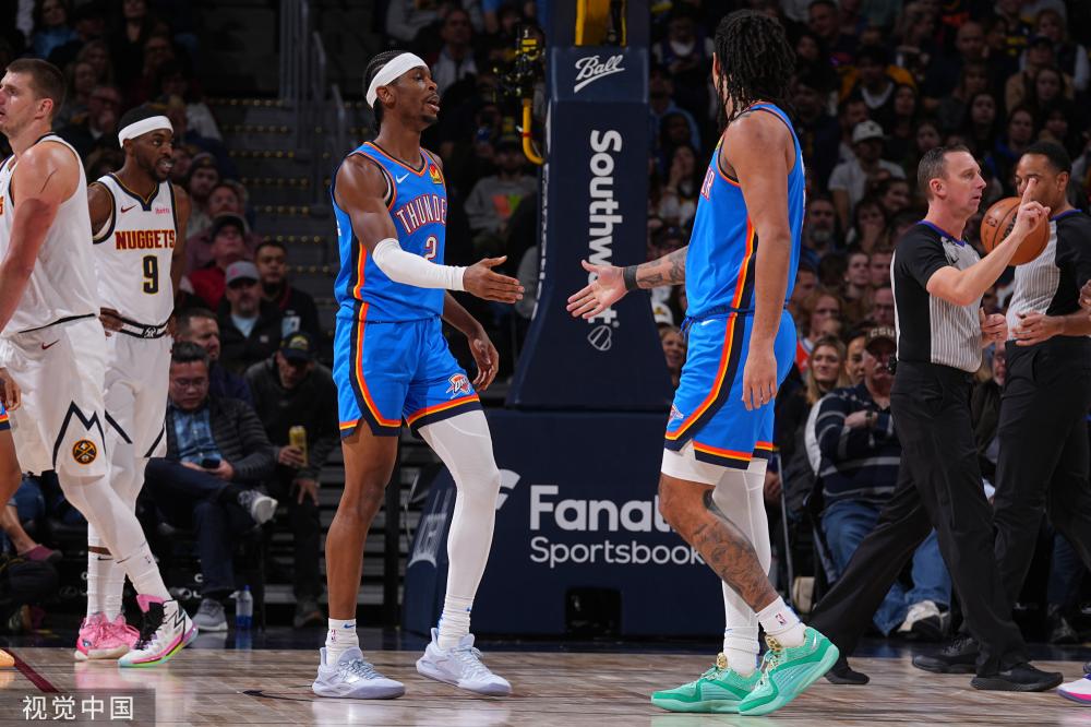 他依然具有 他依然具有