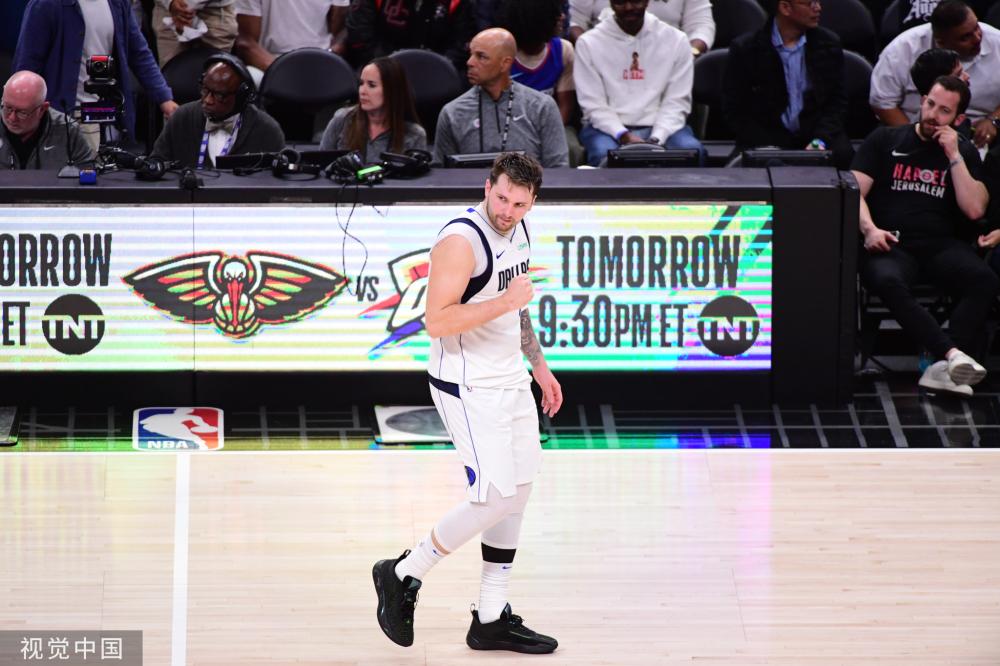 连续进行三 连续进行三